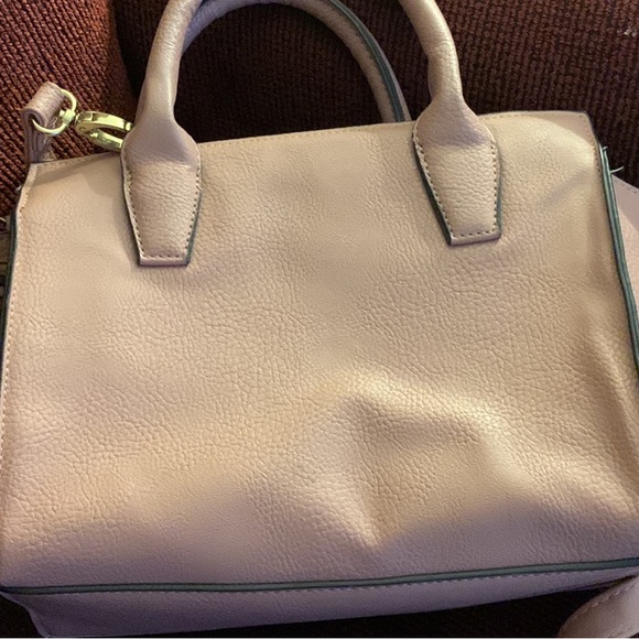 pink purse - Picture 3 of 4